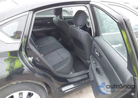 2016 Nissan Altima 2.5/2.5 S/2.5 Sl/2.5 Sr/2.5 Sv z USA, uszkodzony, nr VIN 1N4AL3AP2GN376372